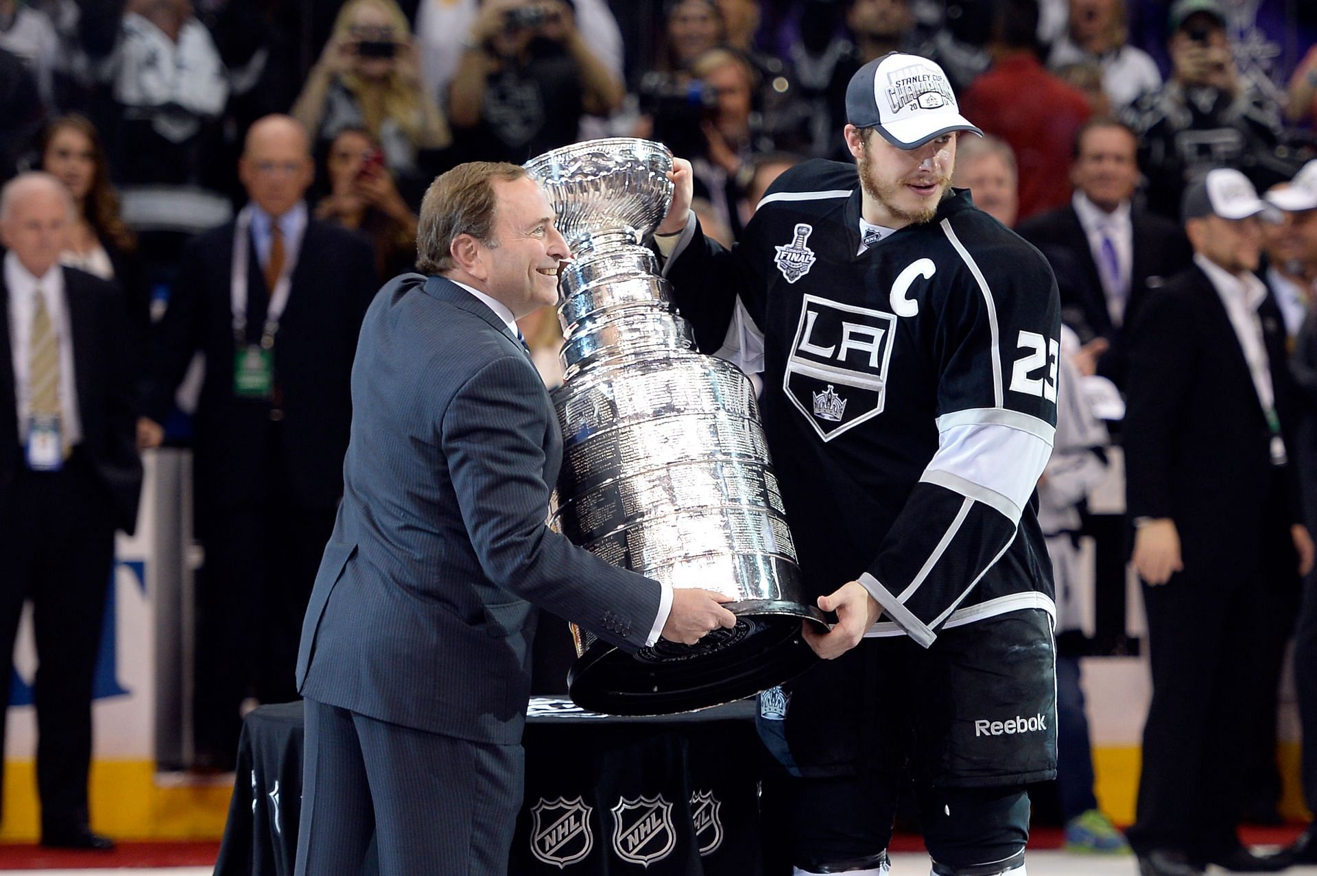How many American captains won the Stanley Cup